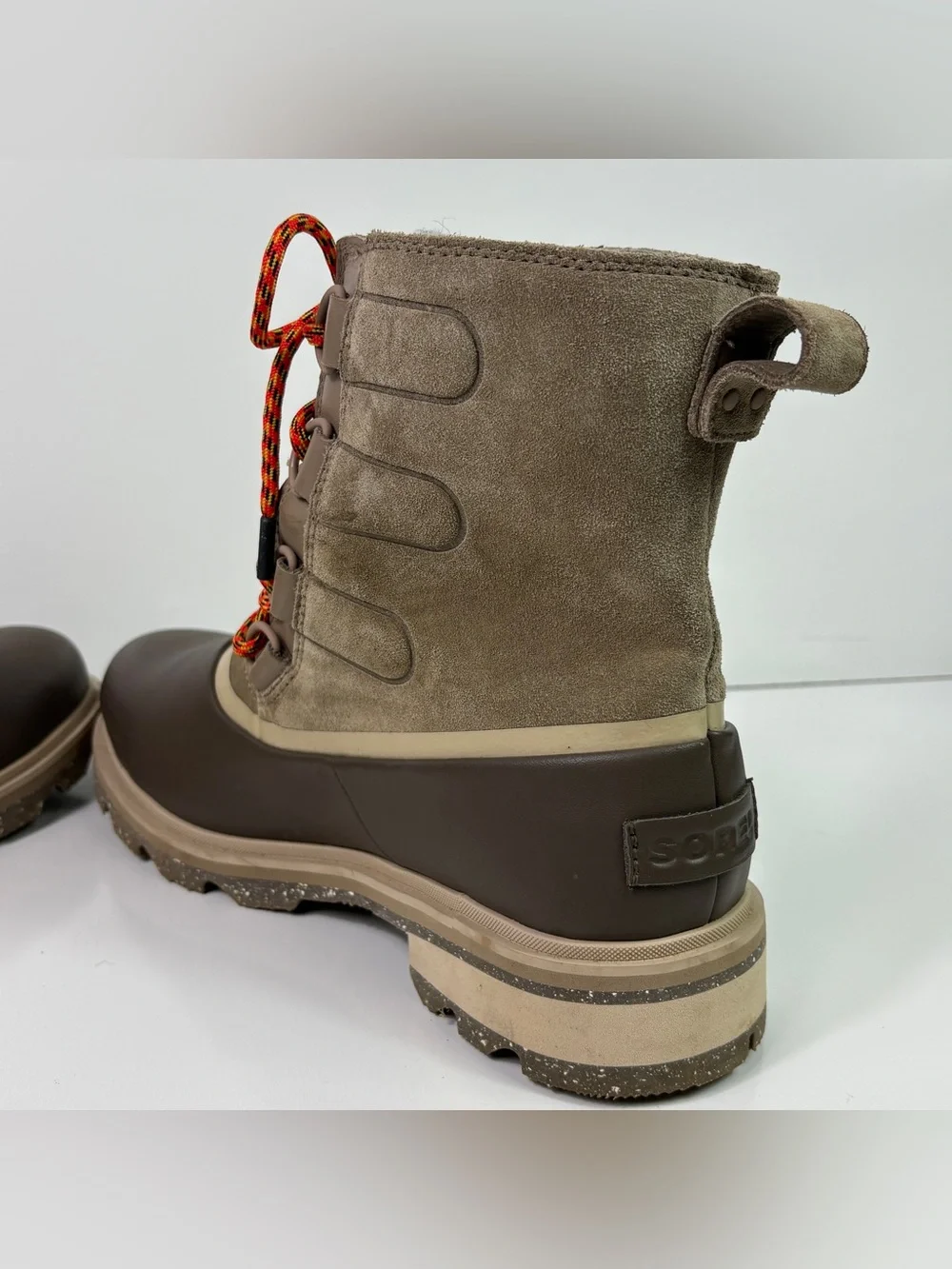 Sorel Women’s Lennox Lace Up Hiking Outdoor Waterproof Boots Size 10.5 Suede